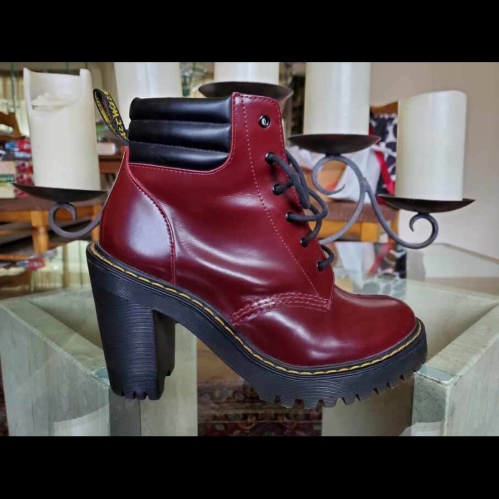dr martens high heeled boots!!